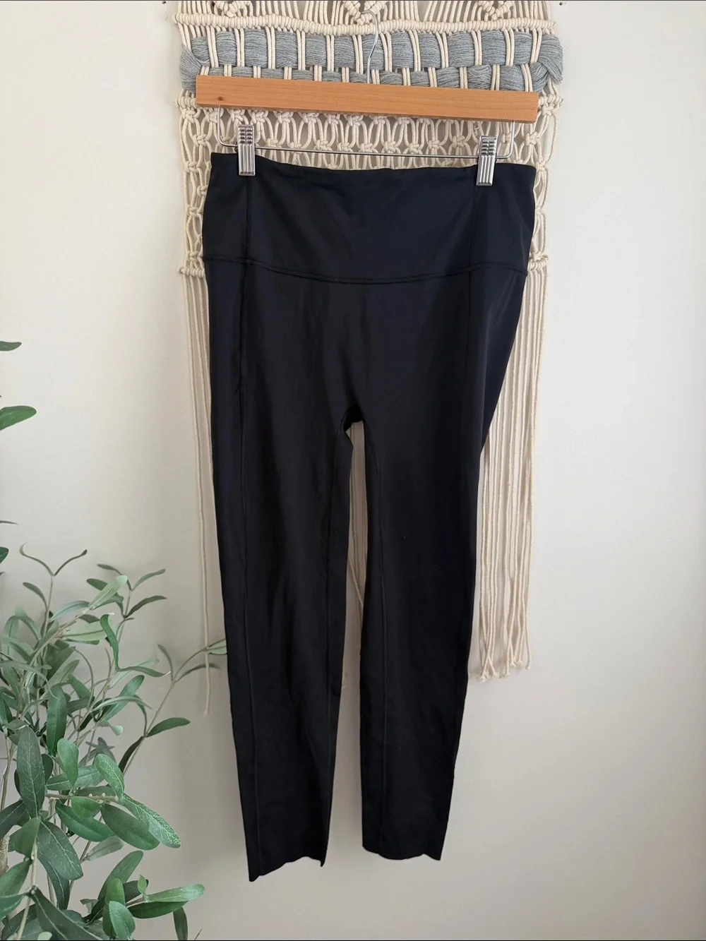 Lululemon Black Basic Leggings